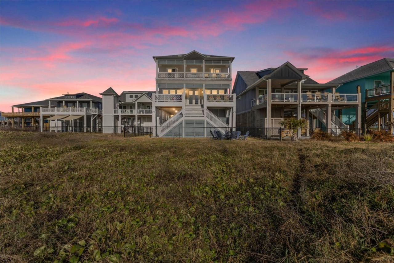 Luxury Beach House Glow In Dark Golf Game Room Bolivar Peninsula Exterior photo